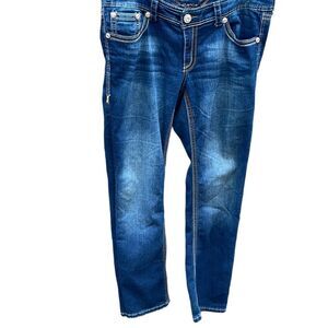 Seven7 size 14 slim boot mid-rise jeans.